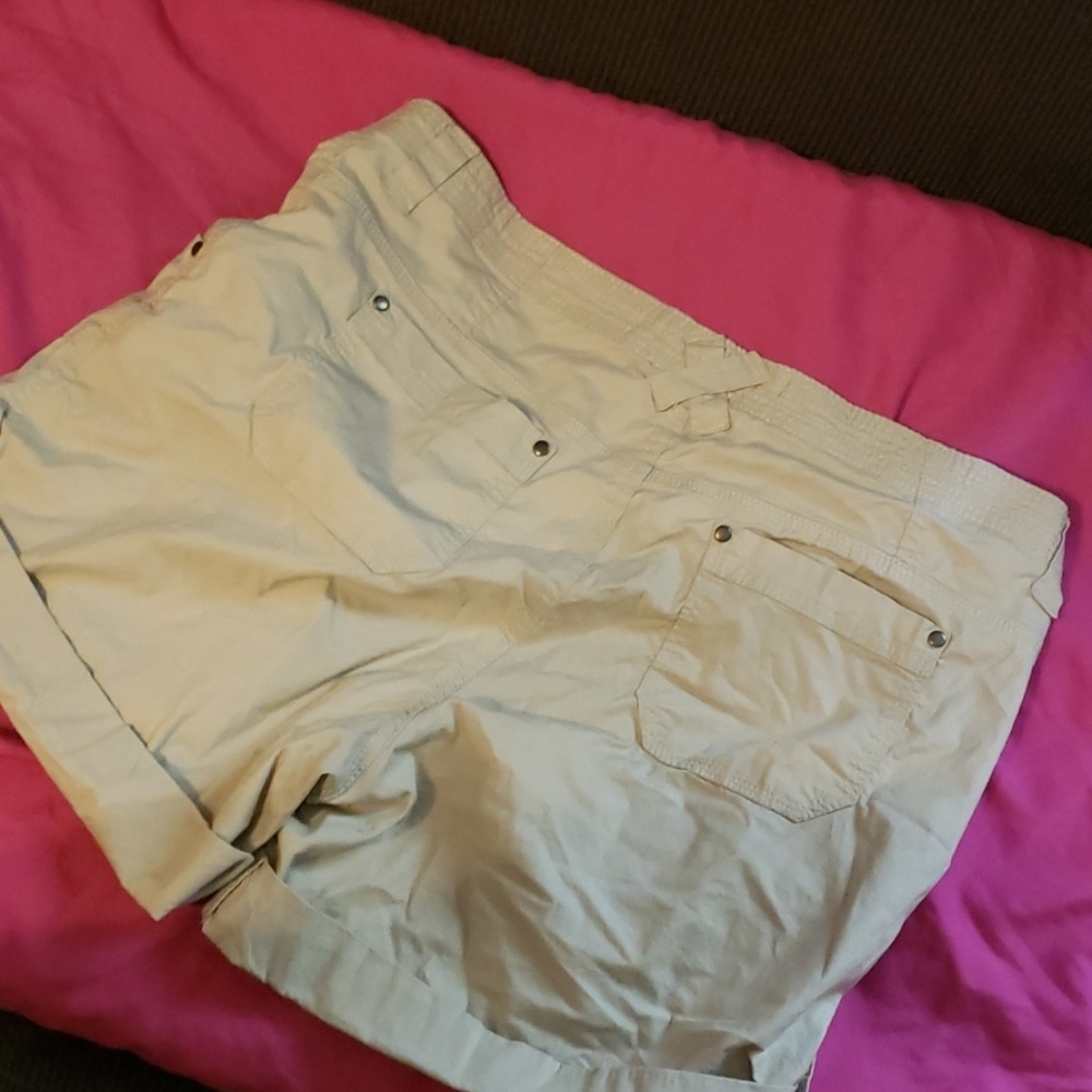 Khaki Shorts - Picture 2 of 2